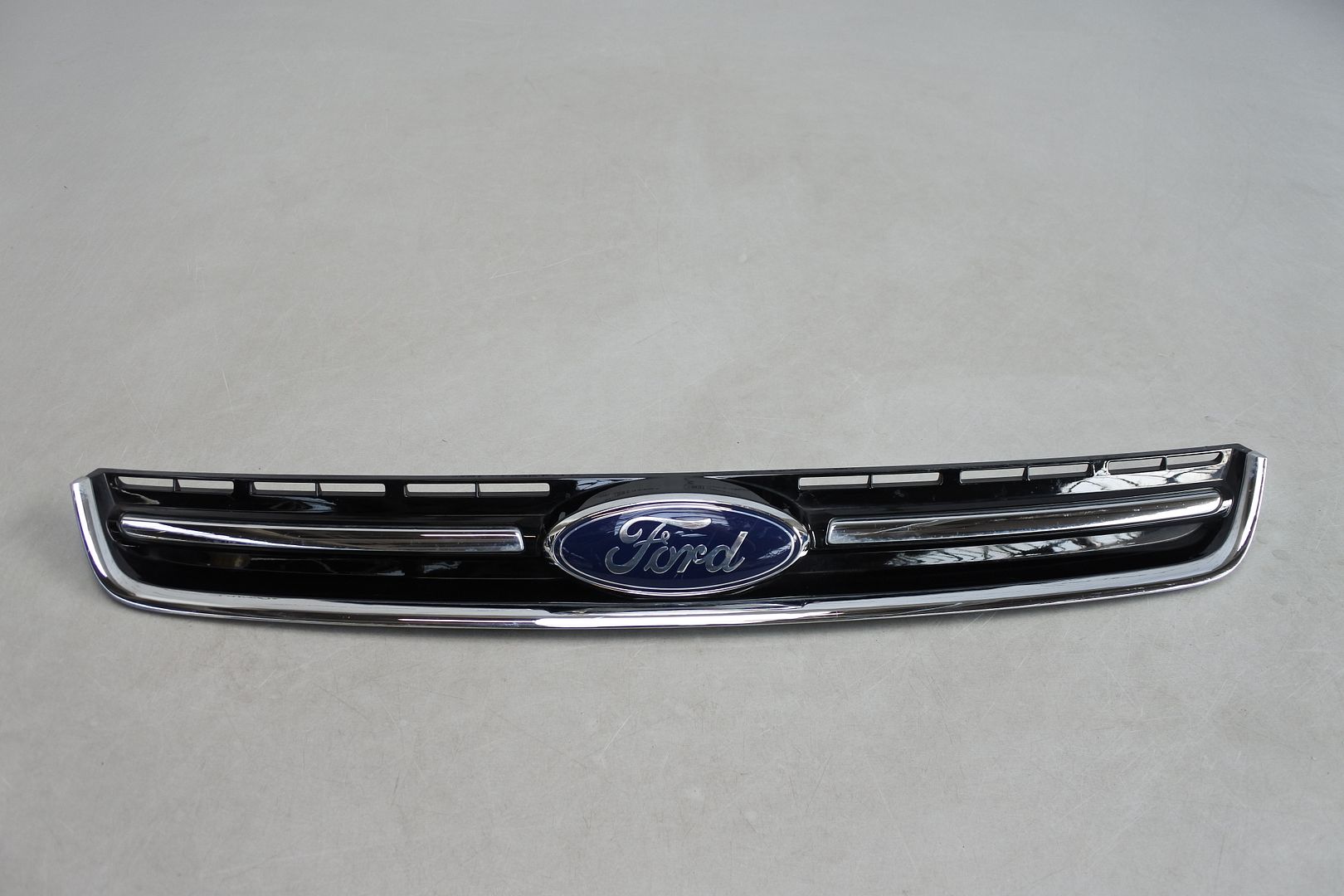 GENUINE FORD KUGA 2013 FRONT BUMPER UPPER GRILL TRIM CV448150ACW eBay